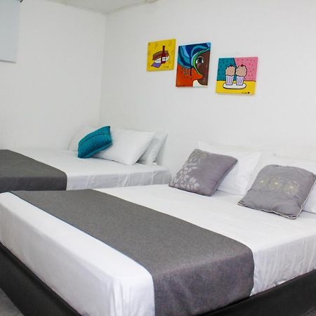 Hotel Poblado Suite Барранкилья Экстерьер фото