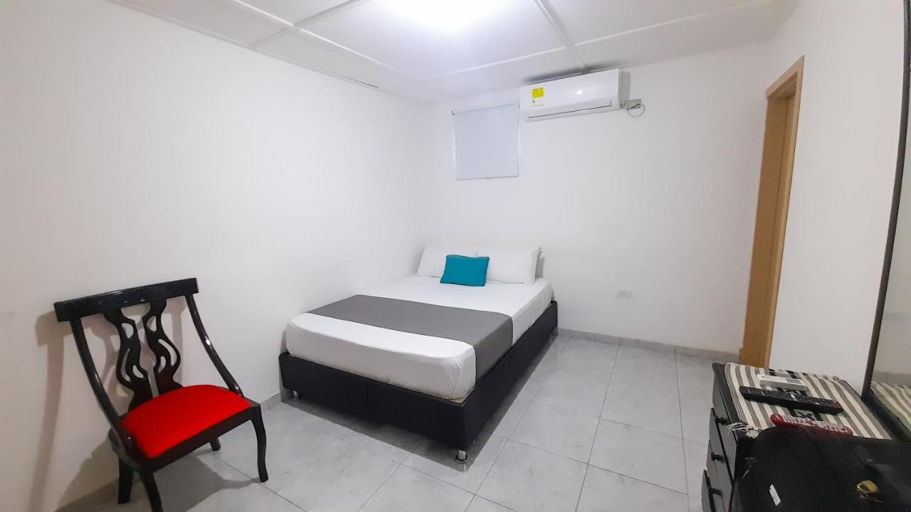 Hotel Poblado Suite Барранкилья Экстерьер фото