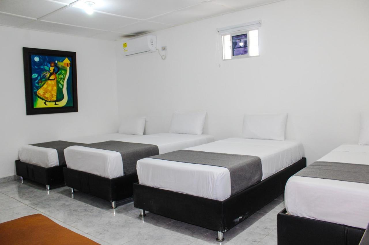 Hotel Poblado Suite Барранкилья Экстерьер фото
